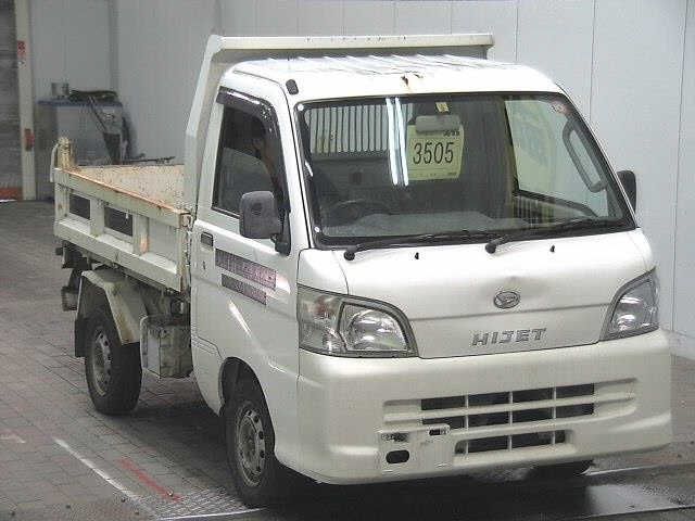 3505 Daihatsu Hijet truck S211P 2011 г. (JU Fukushima)